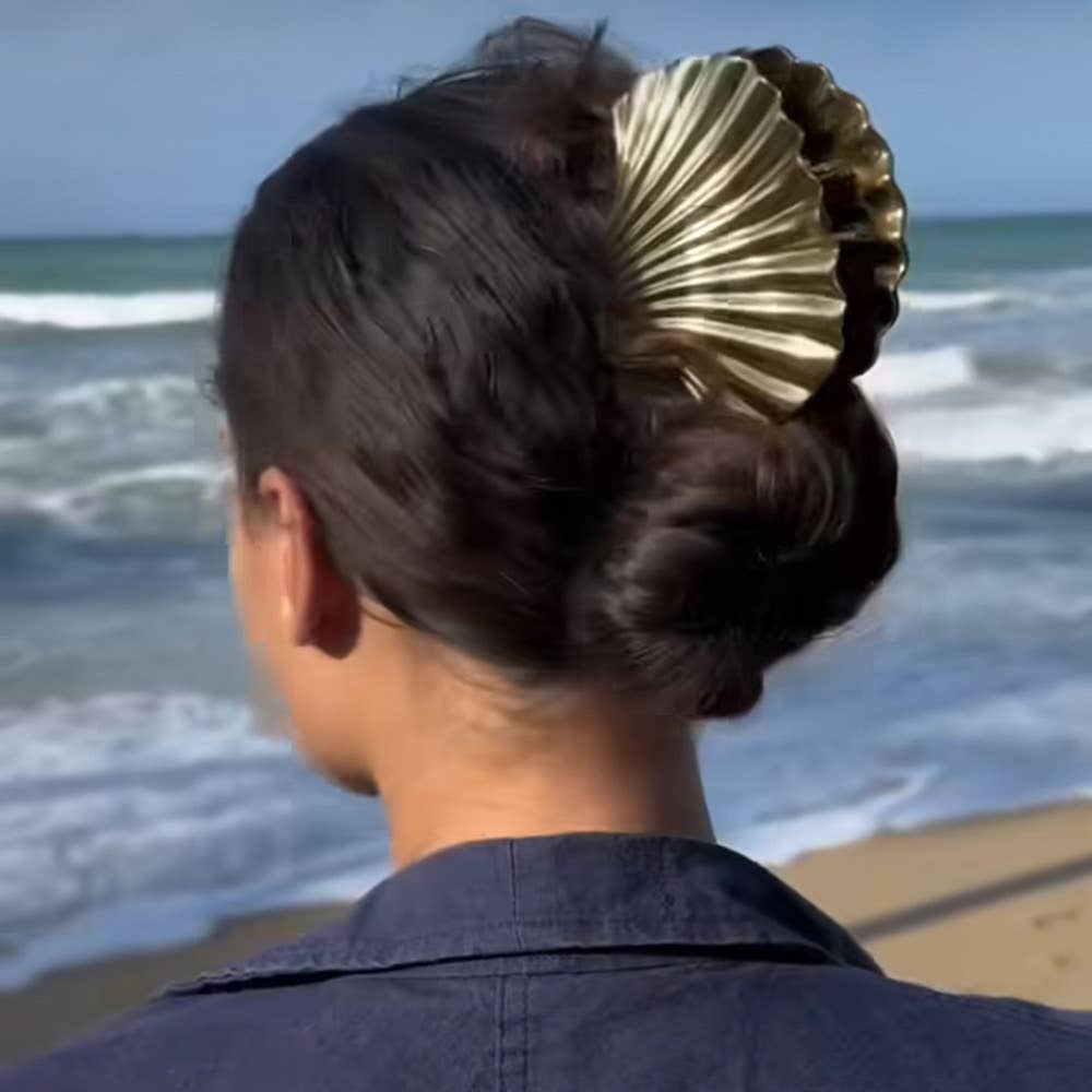 Large Shell Metal Hair Clip