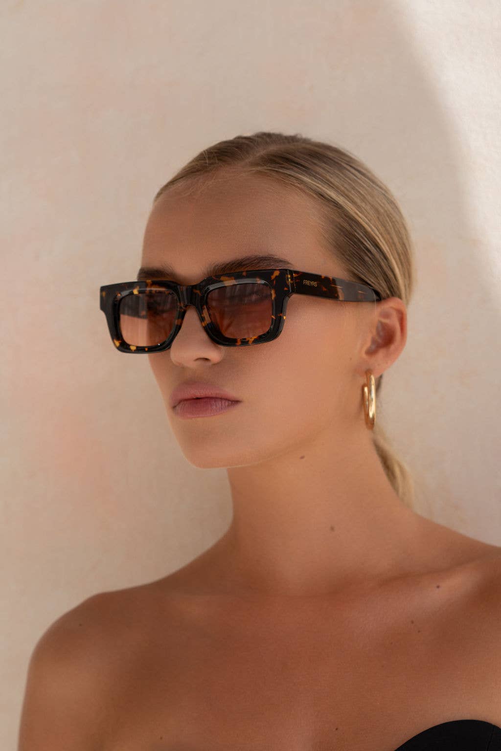 Thomas Sunglasses