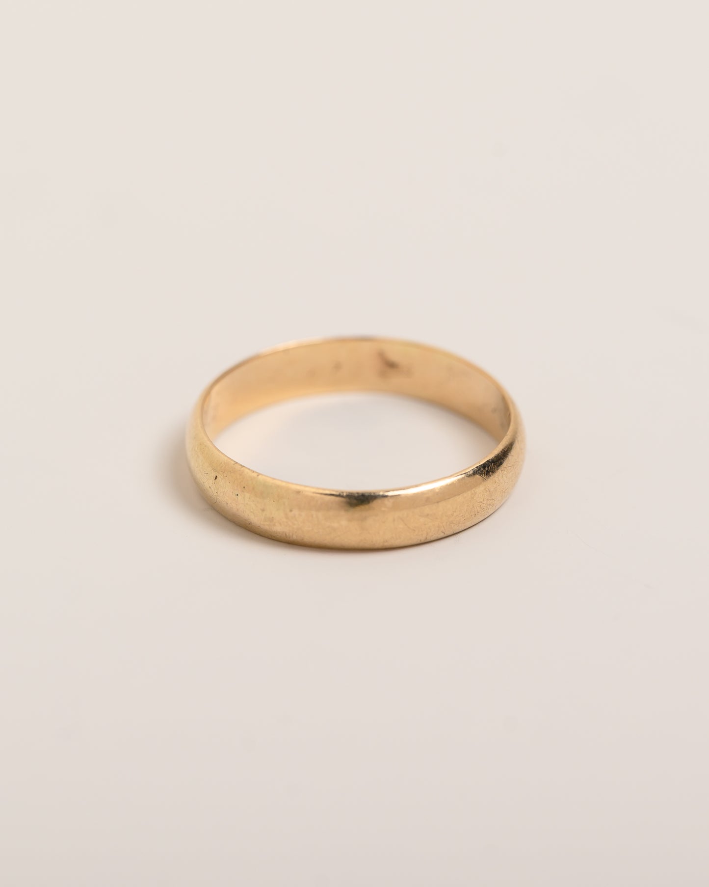 Vintage Gold Band