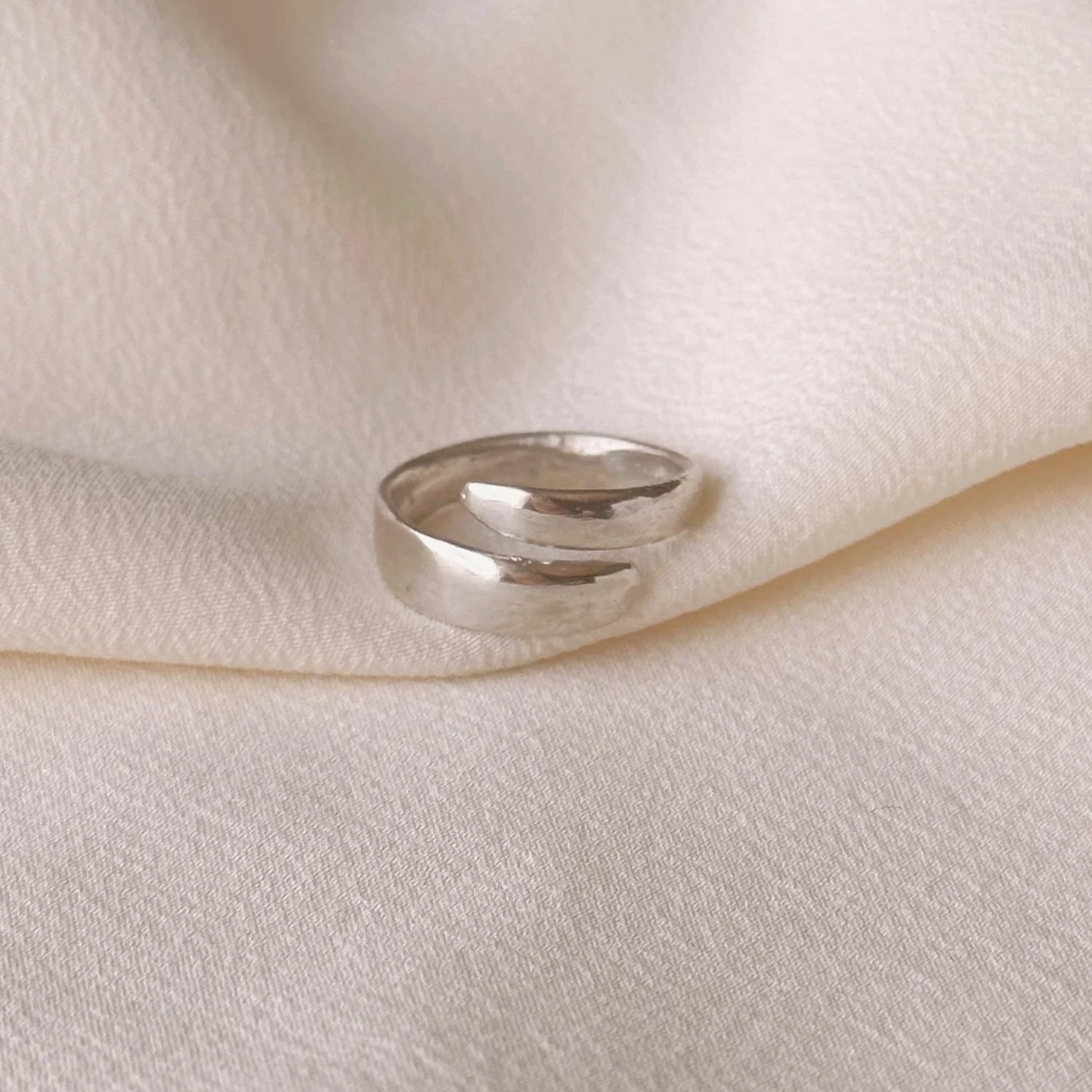 Forma I Ring