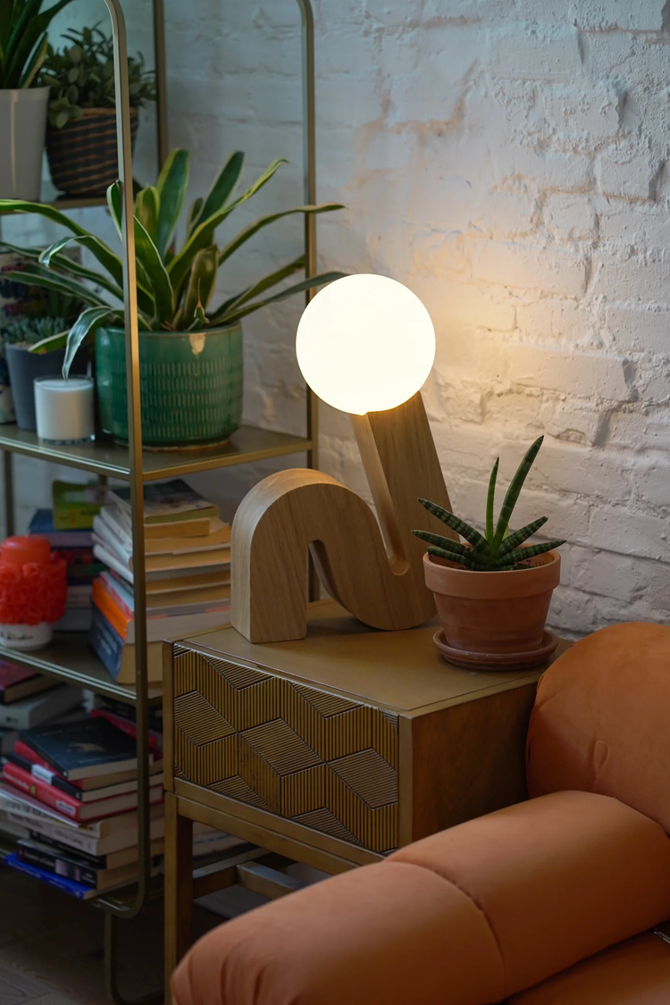 Large Curl Lamp