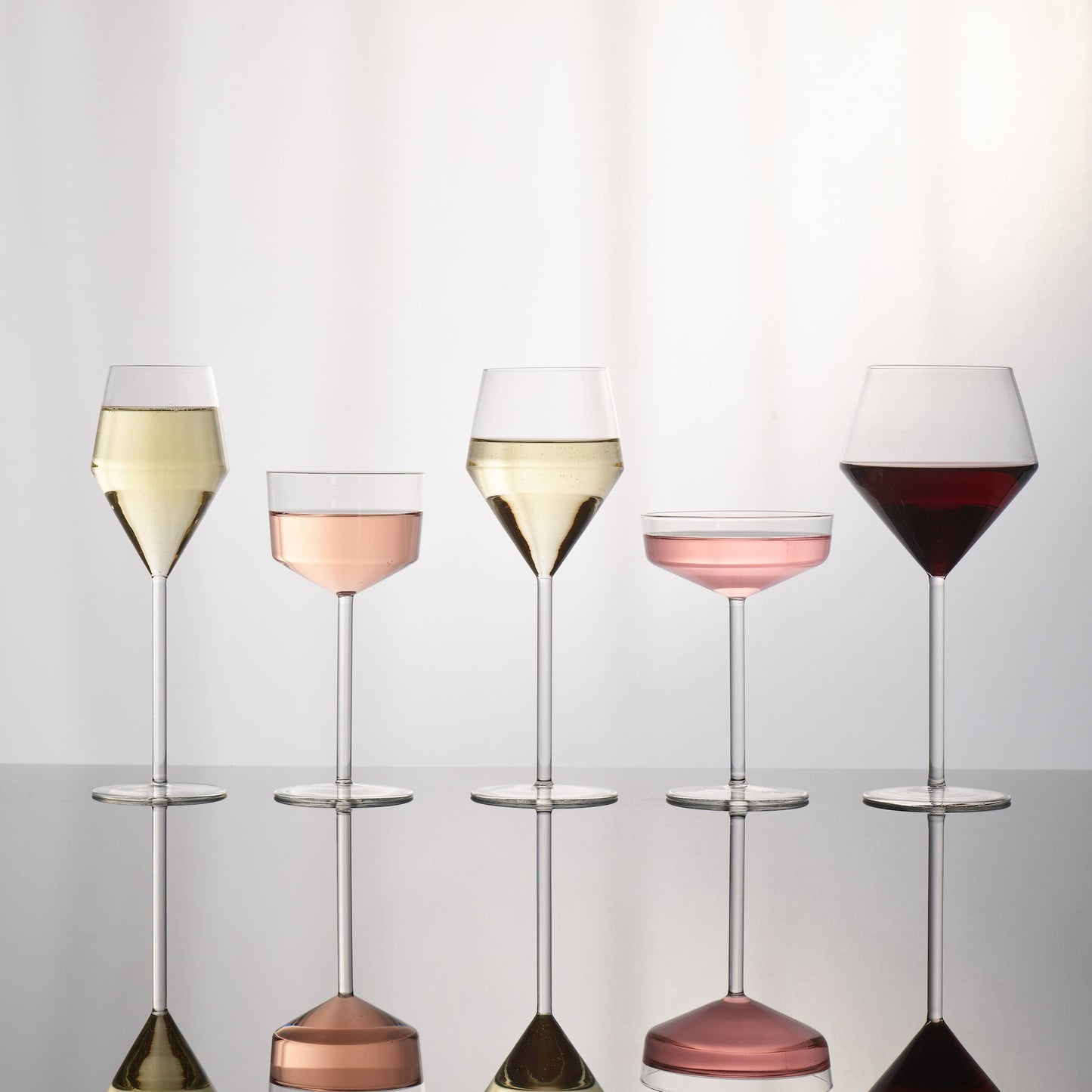 Juniper White Wine Glass