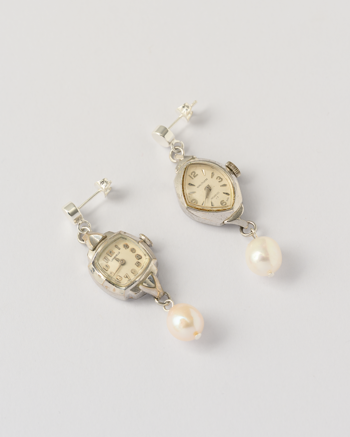 Pearl Time Earrings