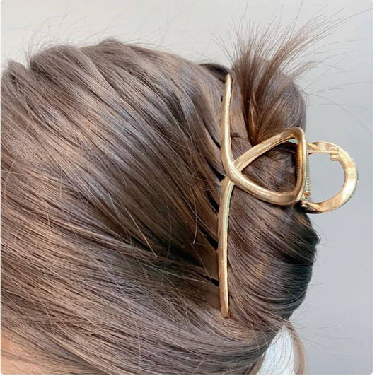 Twisted Hair Claw Clip