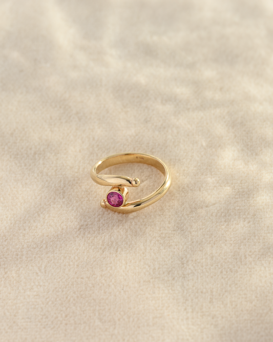 Loop Sapphire Ring | OOAK