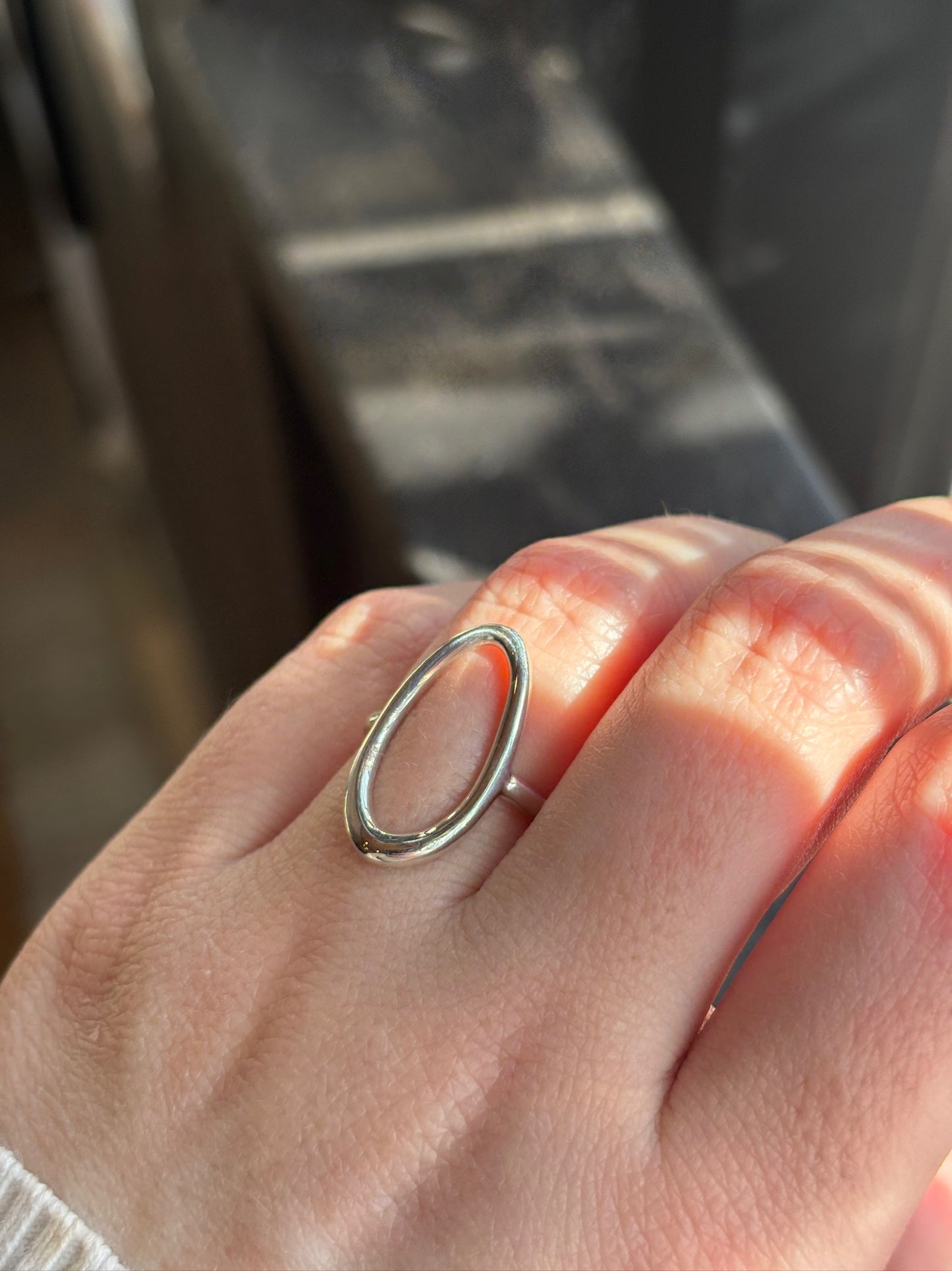 Open Oval Ring