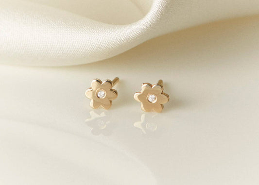 Daisy Stud Earrings