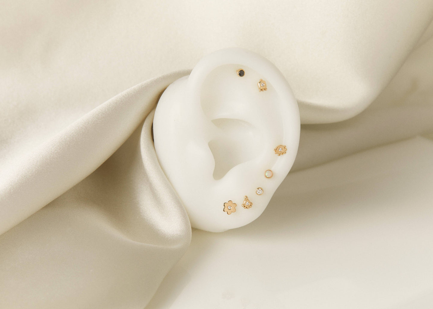 14K Gold Pompeii Single Stud Earring