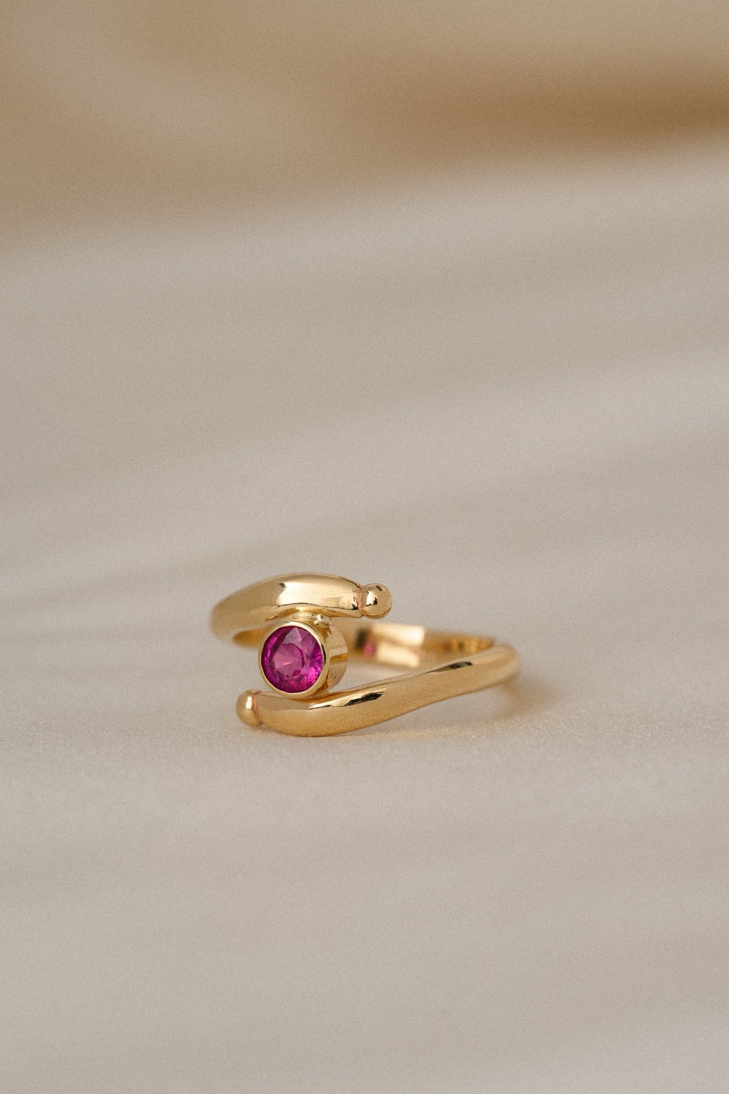 Loop Sapphire Ring | OOAK