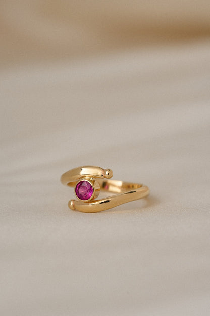 Loop Sapphire Ring | OOAK