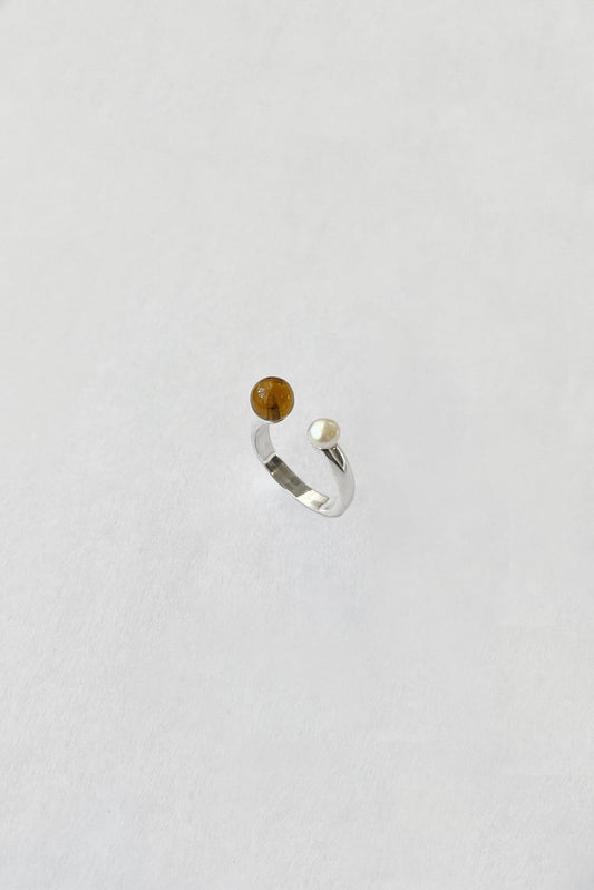 Open Ring in Cognac Quartz + Pearl