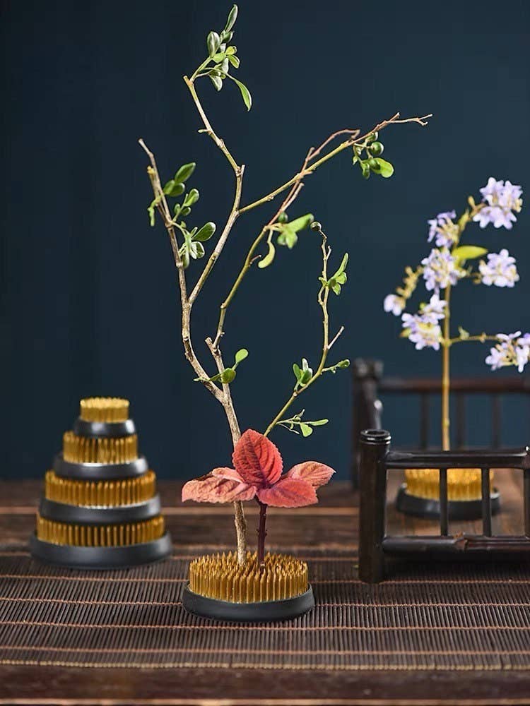 Frog Flower Stand