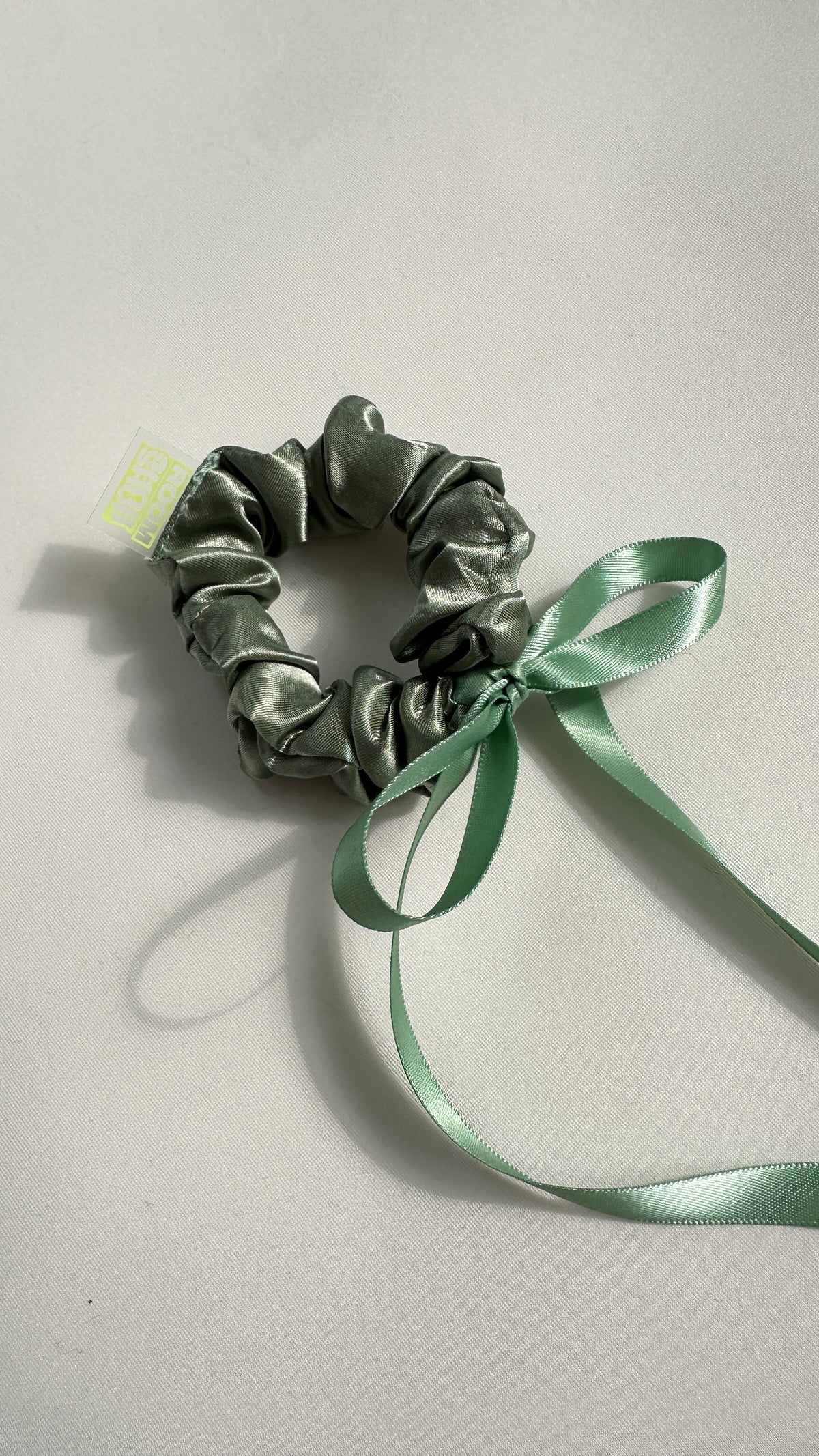 Catherine Bow Scrunchie