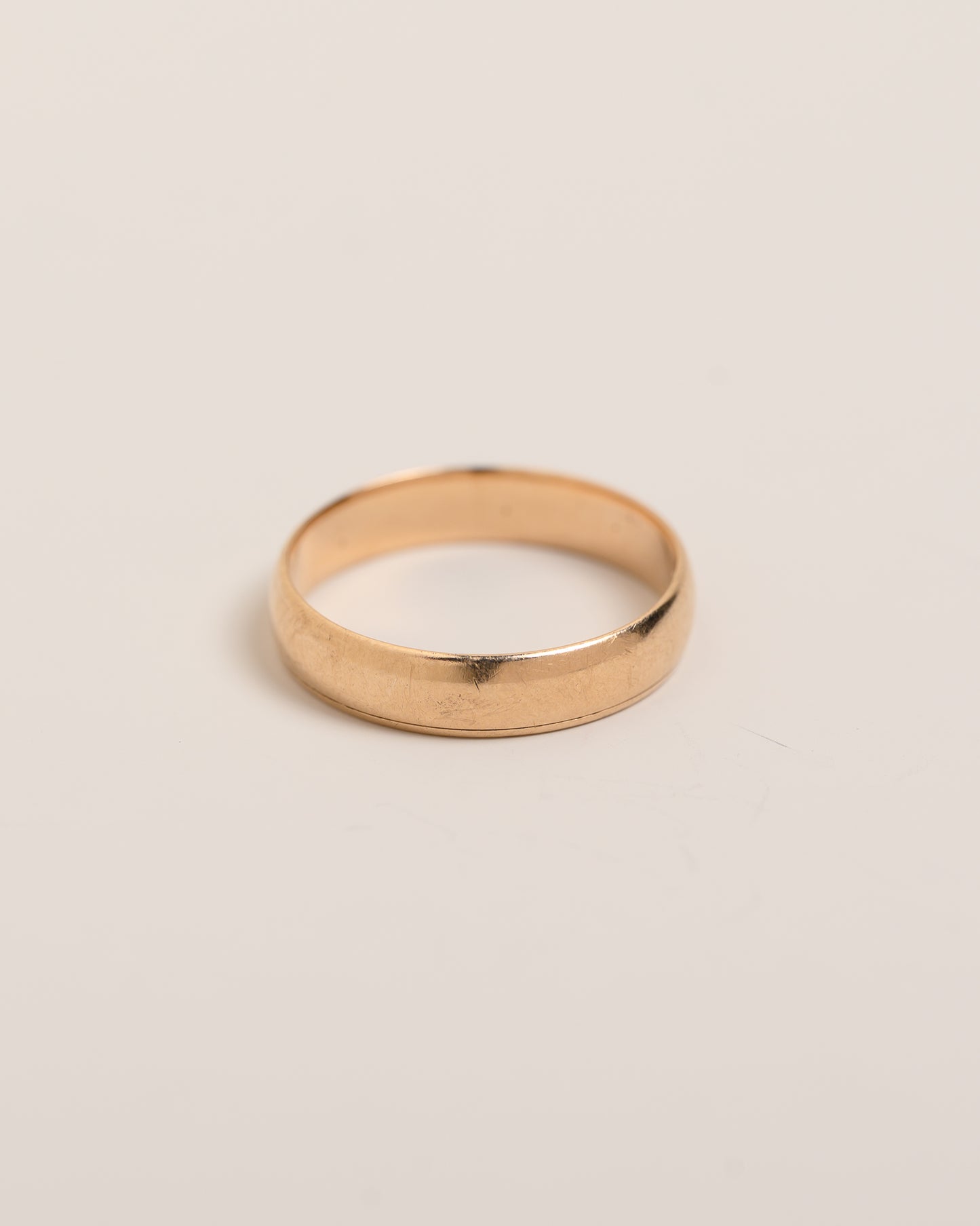 Vintage Gold Band