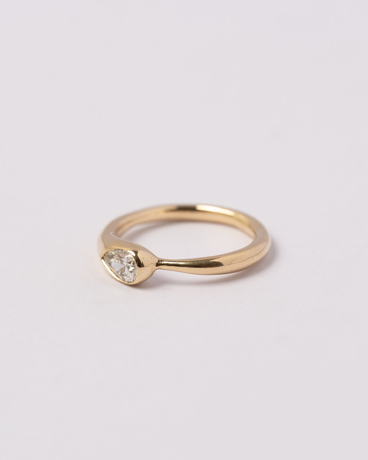 Diamond Hosta Ring