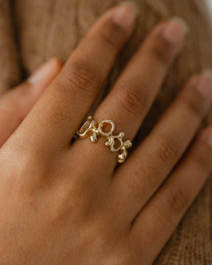 Cut Out Grotto Ring