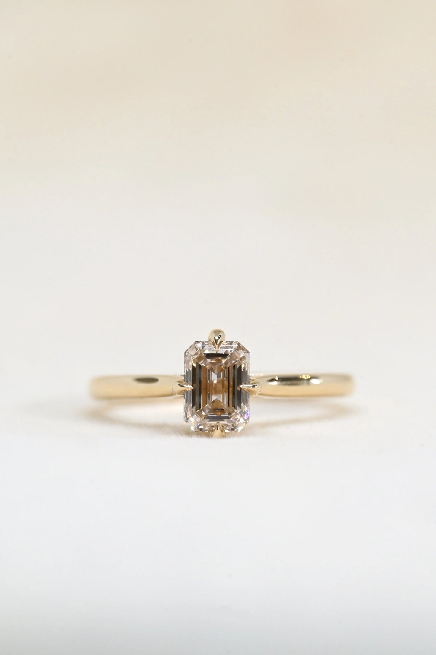 Lilith Ring