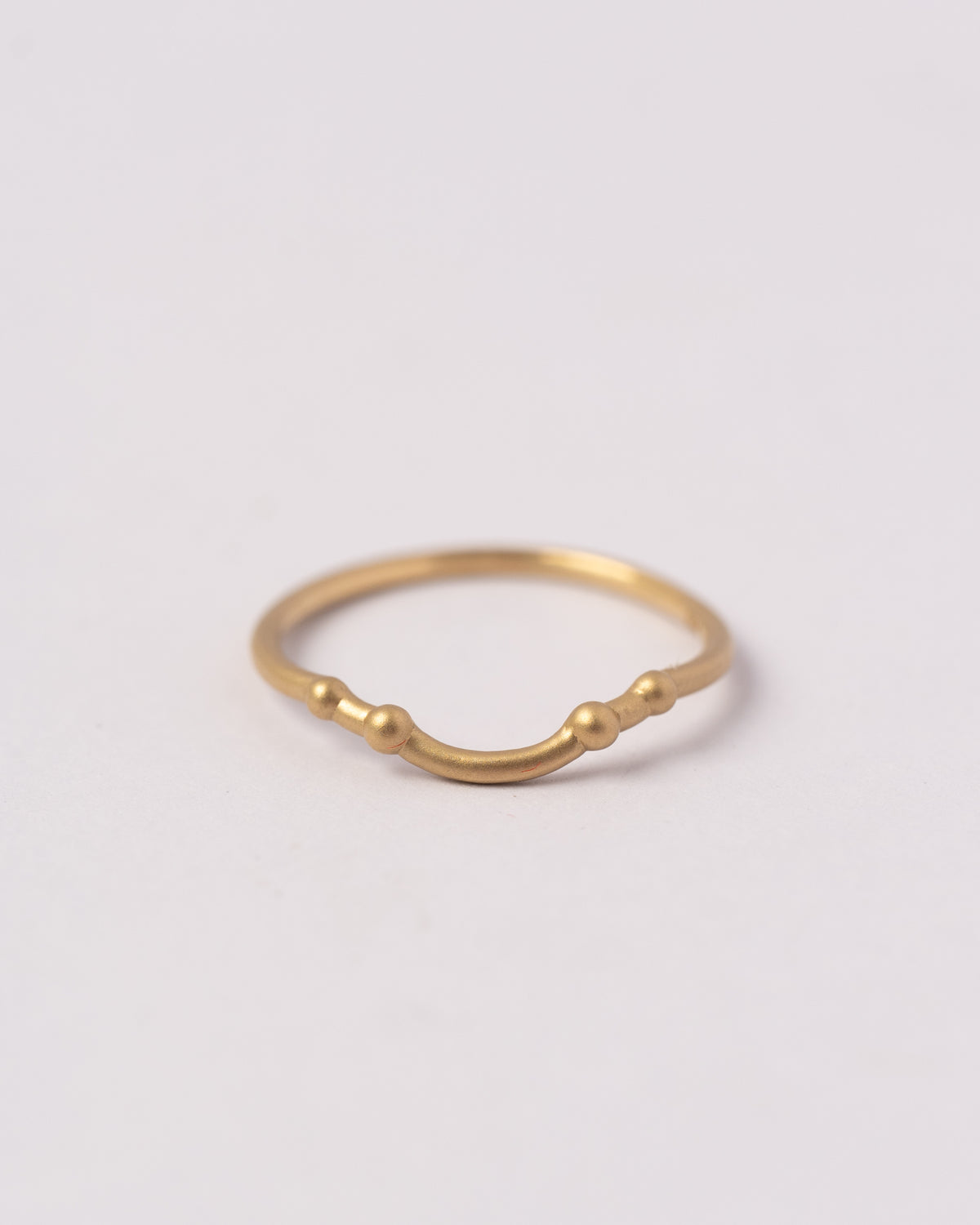 Arching Juliet Band