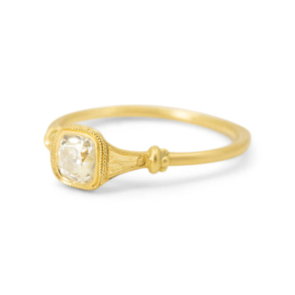 Sweet Jane Pedestal Solitaire Ring