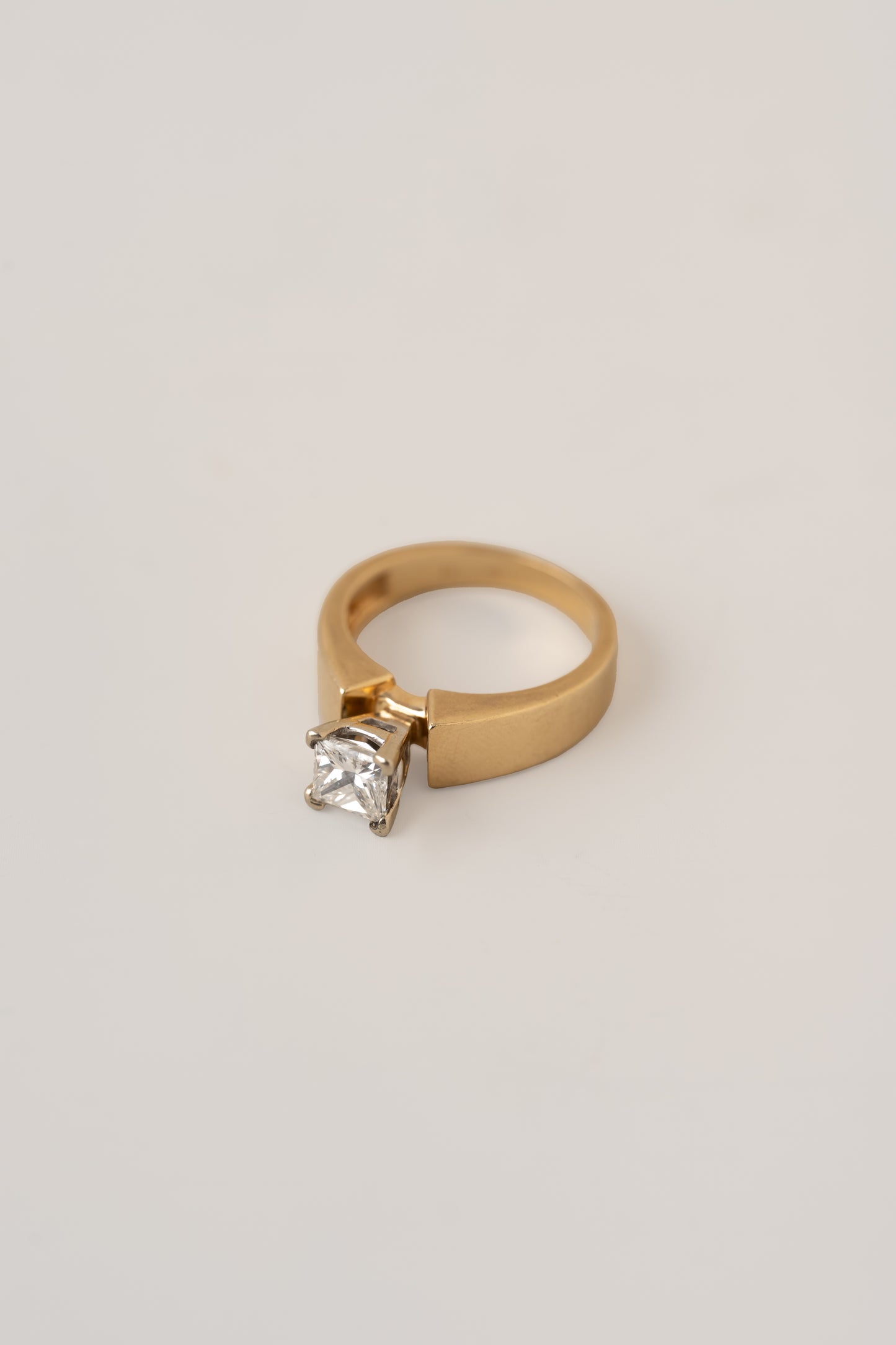 Vintage Diamond Solitaire
