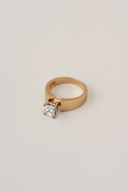 Vintage Diamond Solitaire