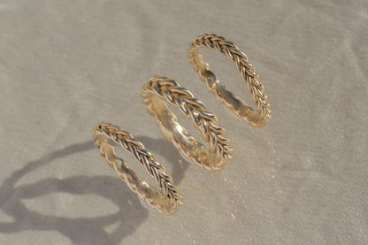 Curve Kismet Band