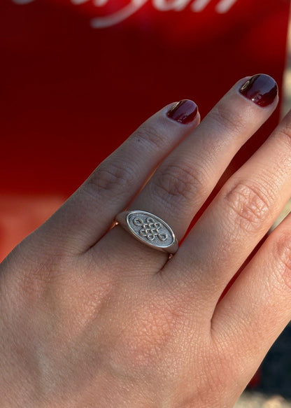 Chinese Knot Signet Ring