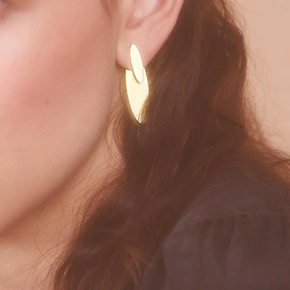 Oval Ear Jacket