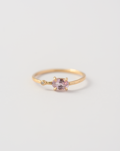 Wink Ring | Spinel & Diamond