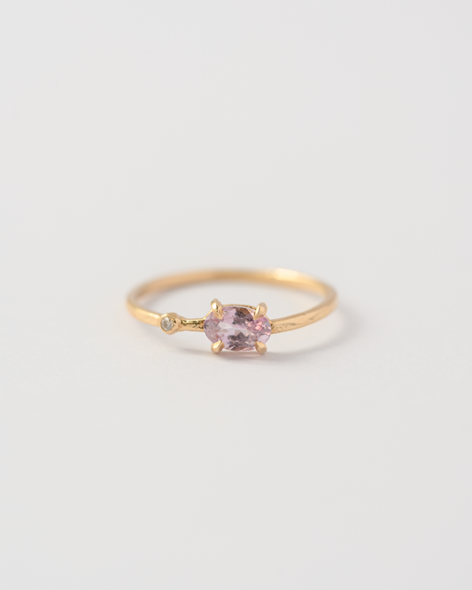 Wink Ring | Spinel & Diamond