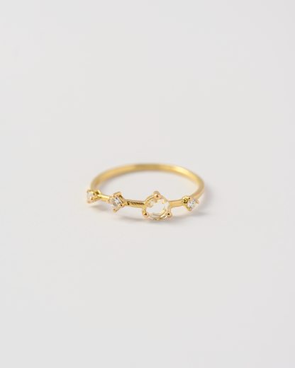 Dot Dash Ring | Diamond