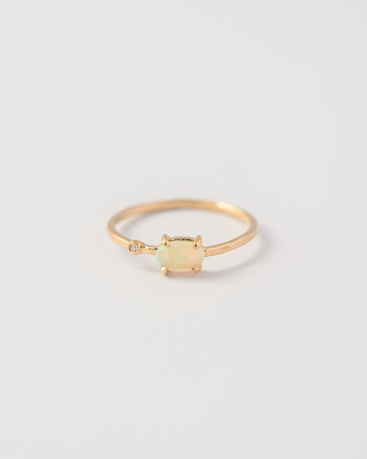 Wink Ring | Opal & Diamond