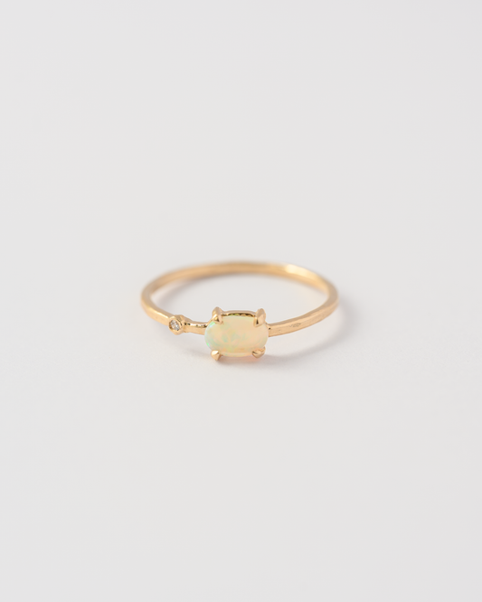 Wink Ring | Opal & Diamond