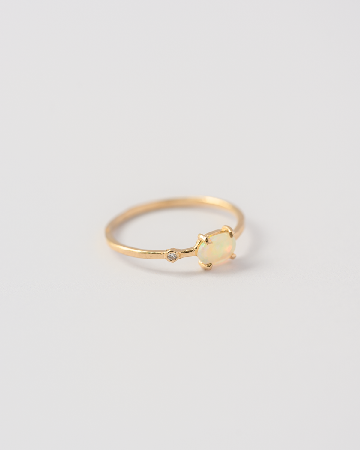 Wink Ring | Opal & Diamond