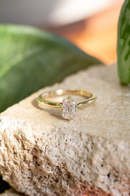 Lilith Ring