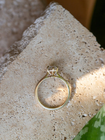 Lilith Ring