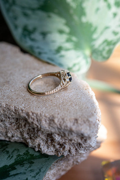 Ava Ring