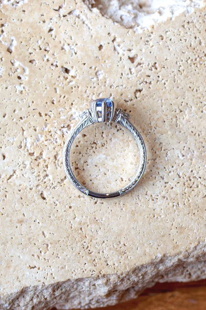 Lydia Ring