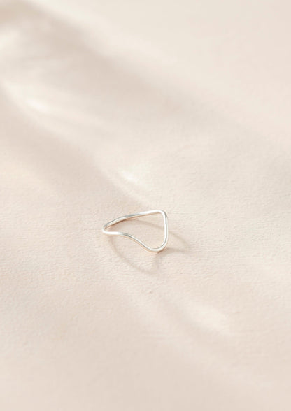 Curve Ring