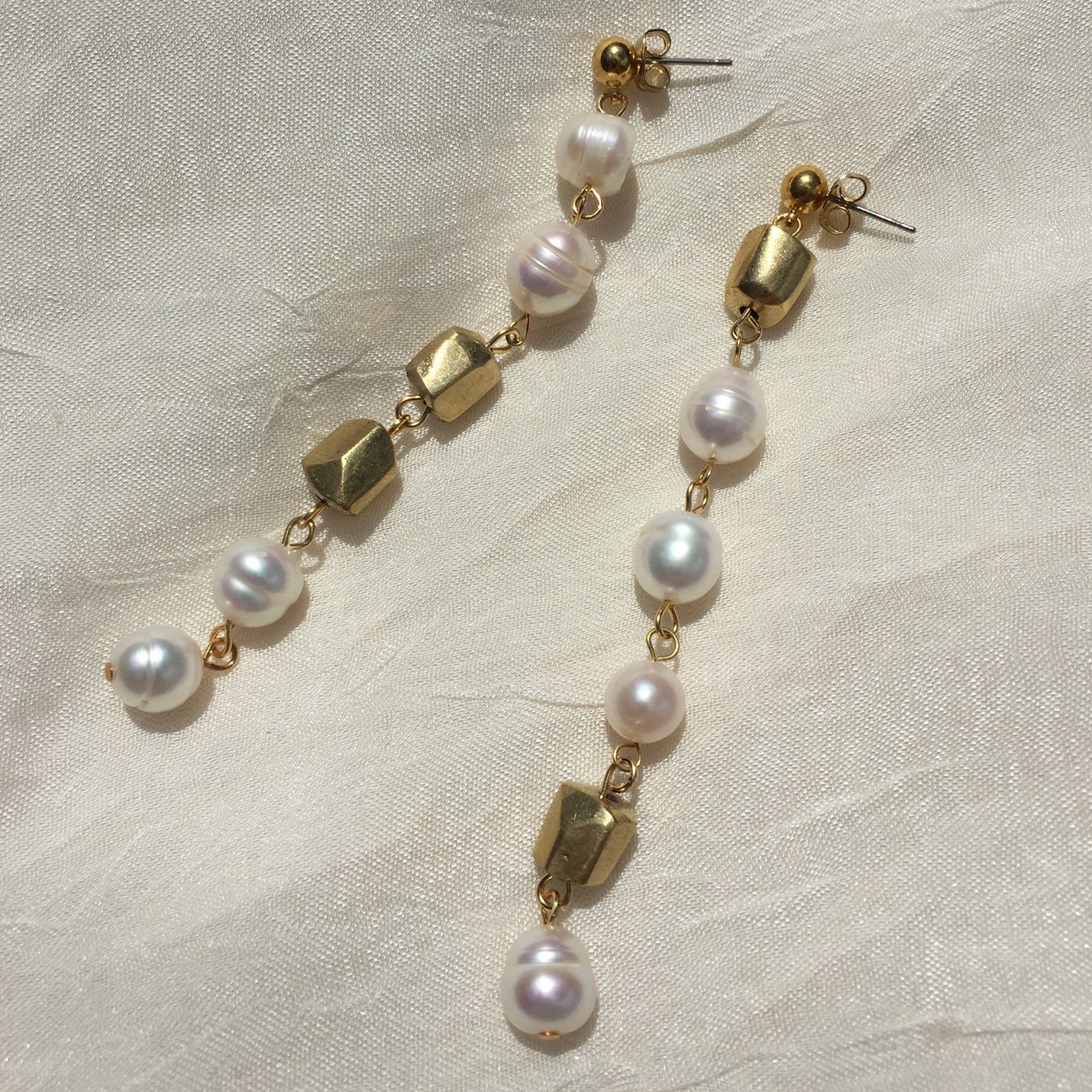 Flores Drop Earring
