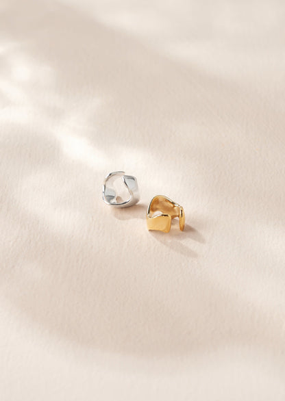 Wave Ear Cuff