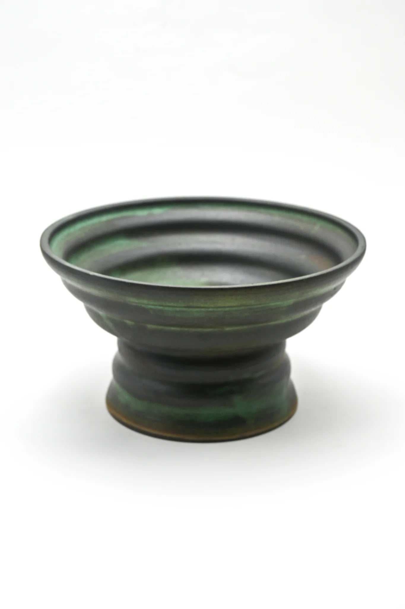 Ridged Ikebana Vase