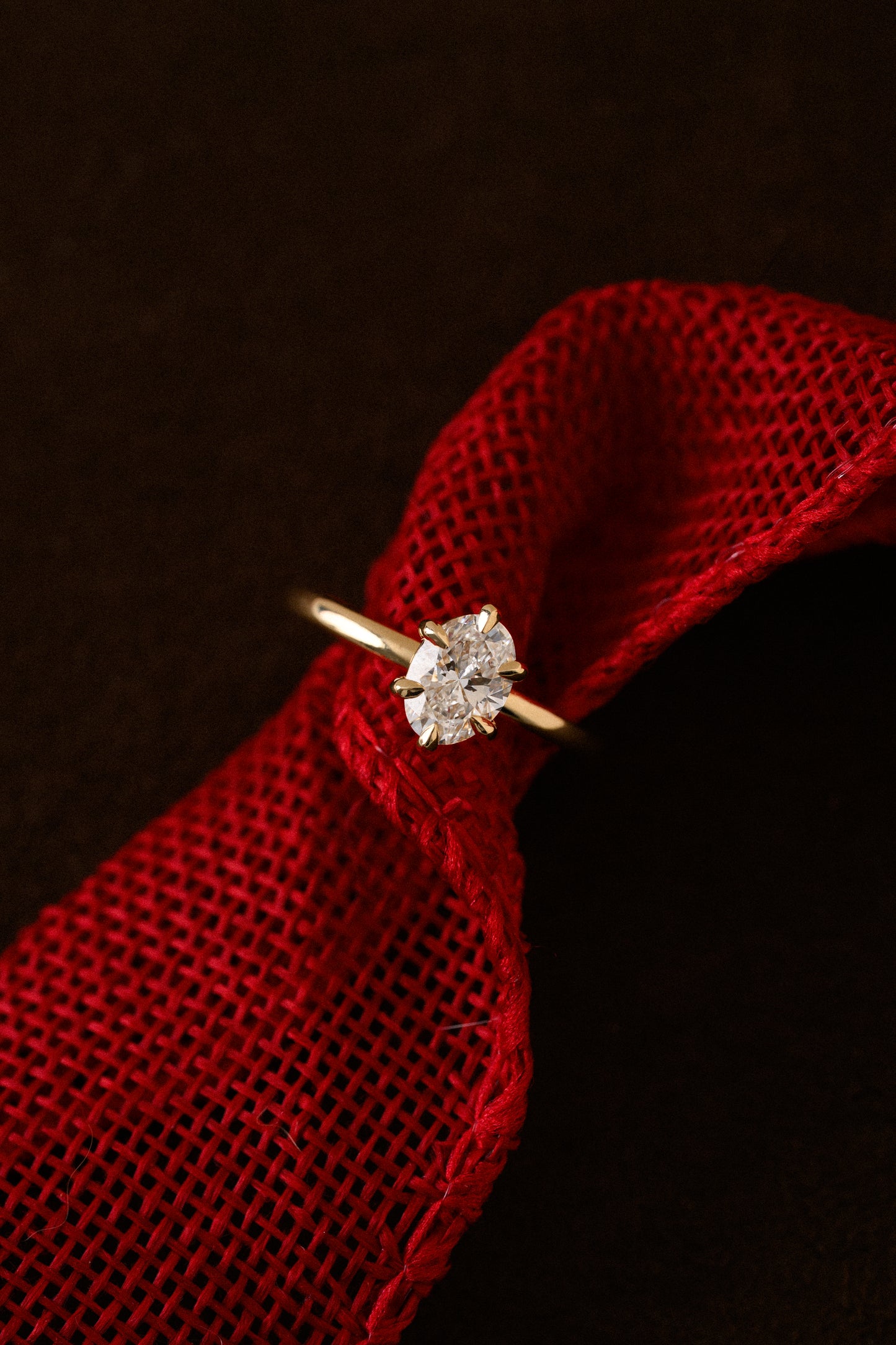 Oval Solitare Ring