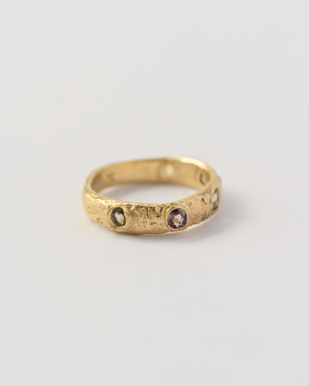 Monolithic Ring