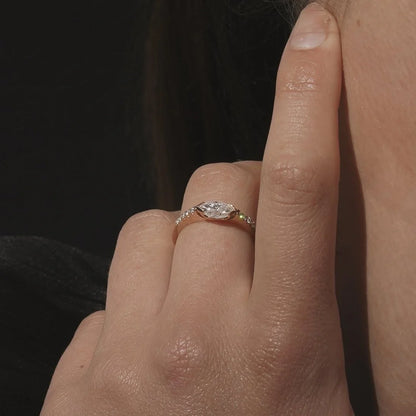 Mini Minna Ring