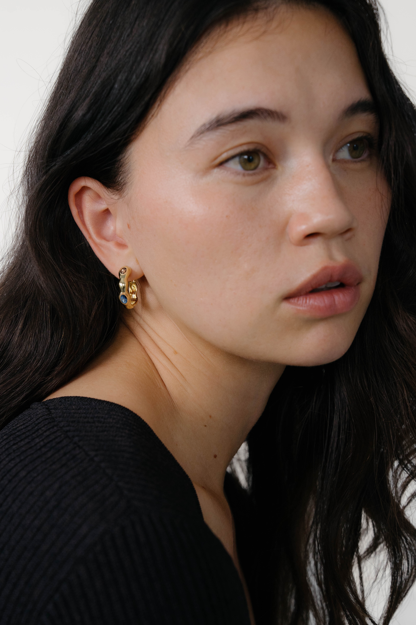 Mira Hoops