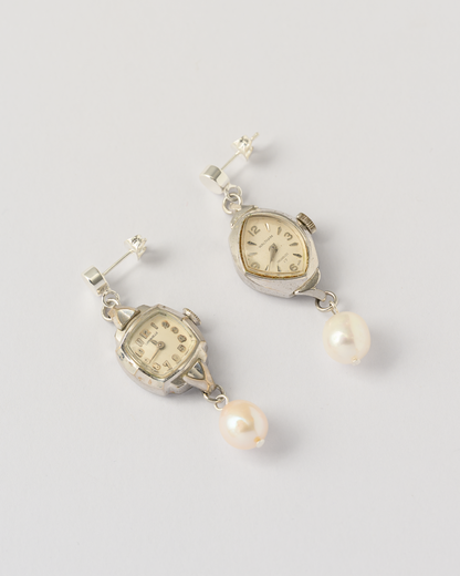 Pearl Time Earrings