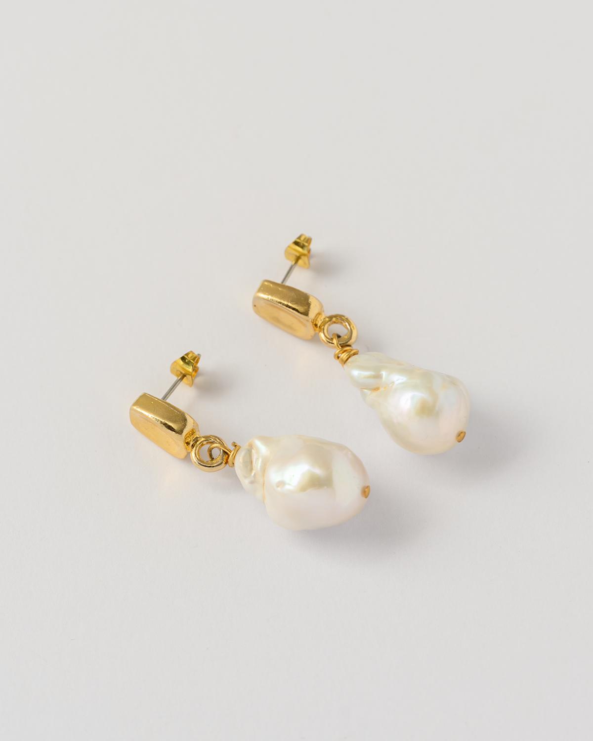 Freshwater Pearl Earrings