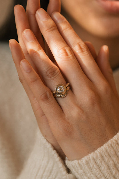 Kwai Moissanite Ring