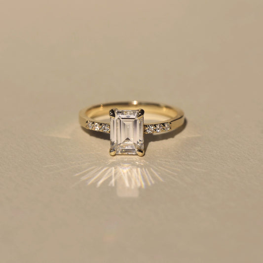 Vela Ring